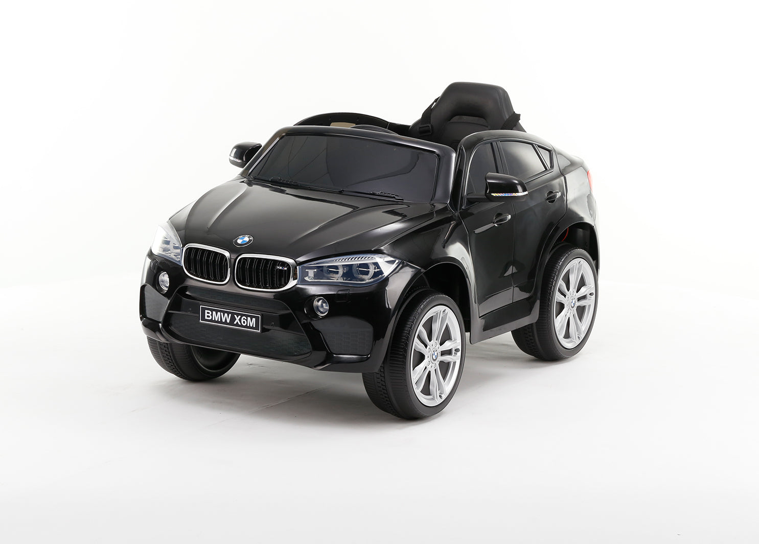 Акумулаторна кола licensed BMW X6M Black by Kikkaboo