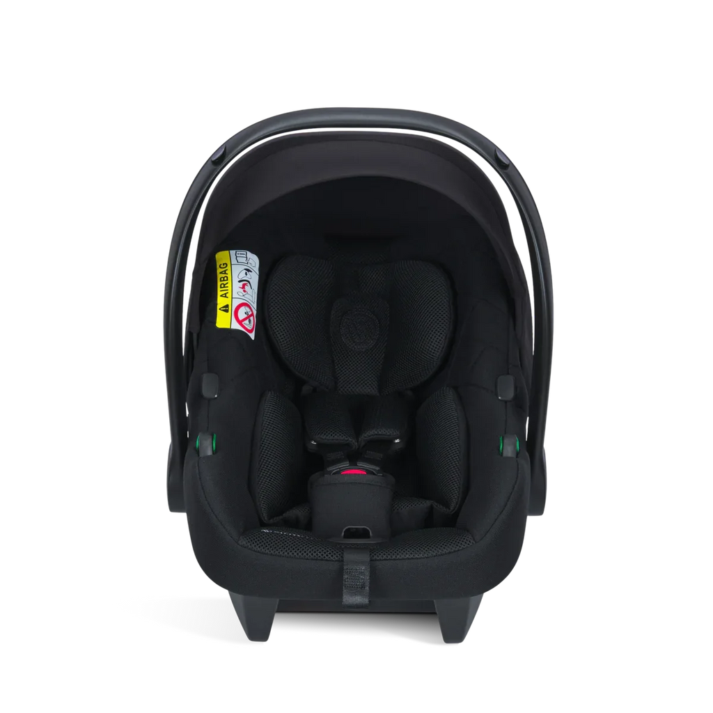 Avionaut Cosmo 2.0 Airflow столче за кола BLACK by Avionaut