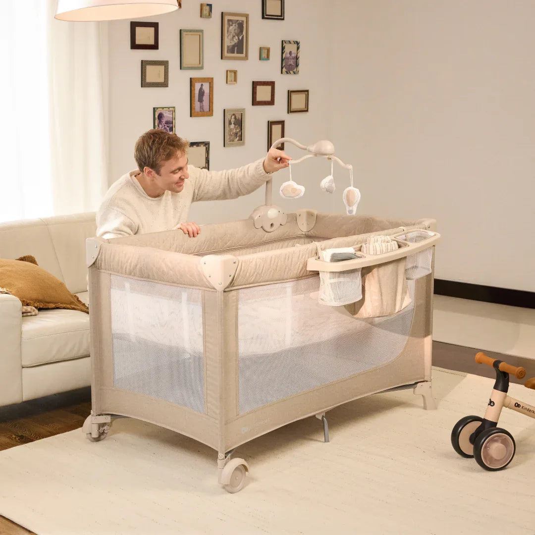 Kinderkraft LEODY UP сгъваема бебешка кошара с аксесоари BEIGE by KinderKraft