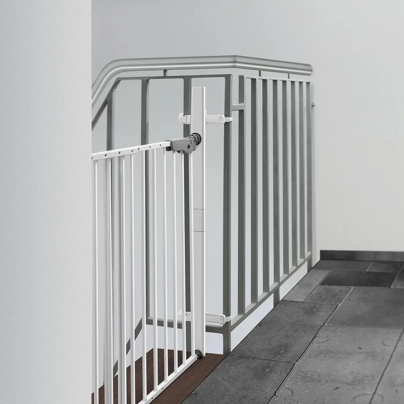 46906 Reer монтажен елемент за преграда за стълби StairFlex by Reer