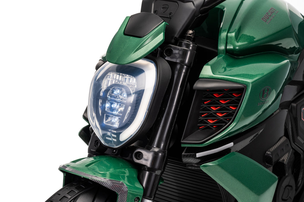 Акумулаторен мотор Licensed Ducati Diavel & Bentley by Kikkaboo